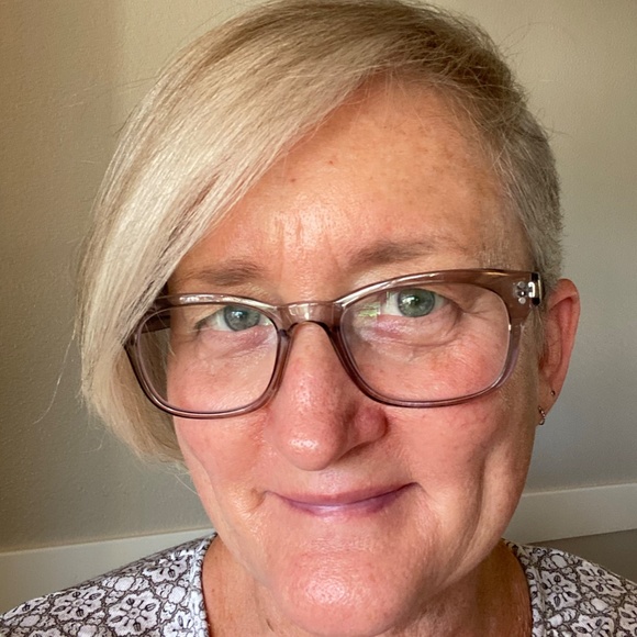 Hi I’m Virginia an interior designer by trade. A DIYer & fashion nut for fun 👋 - Picture 9 of 9